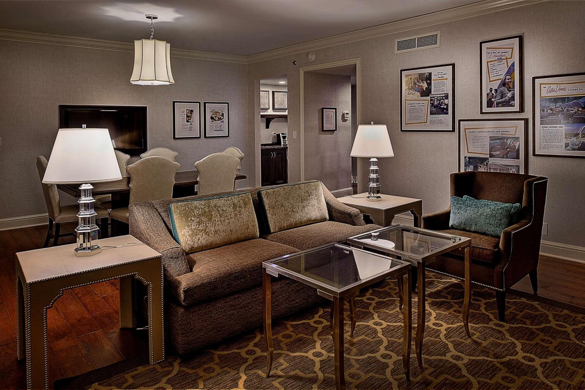 St. Louis Union Station Hotel, Curio Collection By Hilton Εξωτερικό φωτογραφία